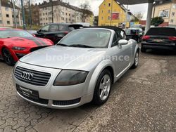 Silbersee/lichtsilber Gebraucht 2002 Audi TT Roadster Comfort Cabrio | 3.900 € (Fairer Preis)