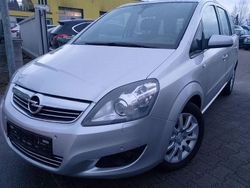 Silber Gebraucht 2009 Opel Zafira Van / Kleinbus | 7.900 € (Teuer)