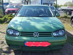 Grün Gebraucht 1999 VW Golf IV GTI Limousine | 5.500 € (Teuer)