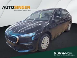 Schwarzmagic perleffekt Gebraucht 2024 Skoda Scala Essence Kleinwagen | 18.320 € (Guter Preis)