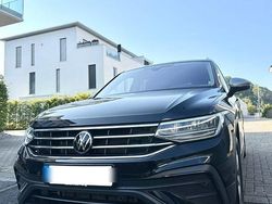 Schwarz Gebraucht 2022 VW Tiguan Allspace SUV | 34.390 € (Fairer Preis)
