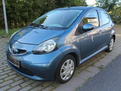 Blau Gebraucht 2008 Toyota Aygo Kleinwagen | 2.999 € (Etwas zu teuer)