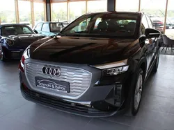 Andere Gebraucht 2022 Audi Q4 e-tron Basis SUV | 26.990 € (Guter Preis)