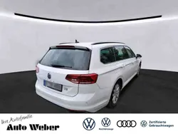 Weiß Gebraucht 2020 VW Passat Business Kombi | 20.880 € (Guter Preis)
