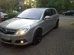 Silber Gebraucht 2007 Opel Signum Kombi | 2.450 € (Teuer)