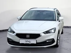 Weiß Gebraucht 2022 Seat Leon Style Kombi | 23.360 € (Fairer Preis)