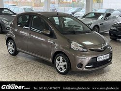 Braun Gebraucht 2014 Toyota Aygo Cool Kleinwagen | 5.950 € (Fairer Preis)