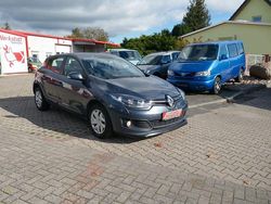 Grau Gebraucht 2015 Renault Mégane III Limousine | 6.990 € (Fairer Preis)