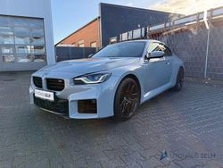Grau Gebraucht 2024 BMW M2 Performance Coupé | 59.990 € (Guter Preis)