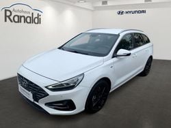 Weiß Gebraucht 2020 Hyundai i30 Kombi | 17.890 € (Guter Preis)