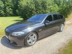 Grau Gebraucht 2012 BMW 530 M Sport Kombi | 12.900 € (Teuer)