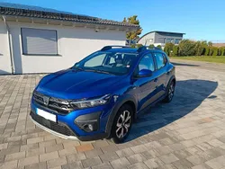Blau Gebraucht 2022 Dacia Sandero Stepway Kleinwagen | 15.500 € (Fairer Preis)
