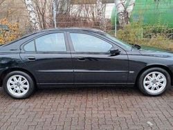 Schwarz Gebraucht 2006 Volvo S60 Momentum Limousine | 2.400 € (Guter Preis)