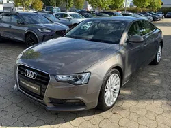 Grau Gebraucht 2015 Audi A5 Sportback Sport Limousine | 18.699 € (Fairer Preis)