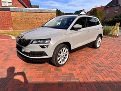Grau Gebraucht 2019 Skoda Karoq SportLine SUV | 16.990 € (Fairer Preis)