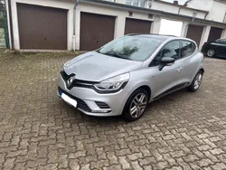 Silber Gebraucht 2018 Renault Clio IV LIMITED Kleinwagen | 7.000 € (Guter Preis)