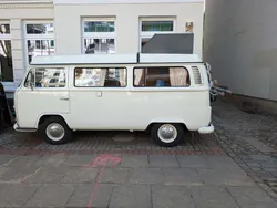 Weiß Gebraucht 1972 VW T2 Van | 29.000 €