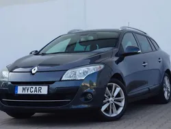 Grau Gebraucht 2012 Renault Mégane III Luxe Limousine | 6.499 € (Fairer Preis)