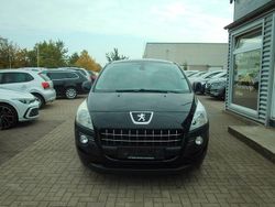 Schwarz Gebraucht 2010 Peugeot 3008 Premium Van / Kleinbus | 2.700 € (Guter Preis)