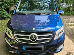 Blau Gebraucht 2015 Mercedes V250 Avantgarde Van / Kleinbus | 29.050 € (Guter Preis)