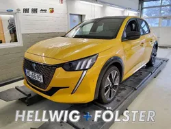 Gelb Gebraucht 2020 Peugeot e-208 GTi Kleinwagen | 16.990 € (Fairer Preis)
