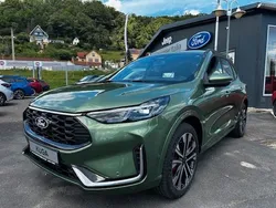 Bursting green Neu 2024 Ford Kuga ST-Line X SUV | 44.990 € (Teuer)