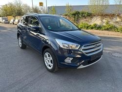 Blau Gebraucht 2018 Ford Kuga SUV | 9.400 € (Guter Preis)