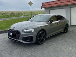Grau Gebraucht 2022 Audi A5 Sportback Kleinwagen | 36.000 € (Fairer Preis)