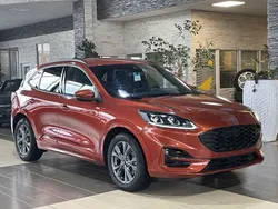 Orange Gebraucht 2020 Ford Kuga ST-Line X SUV | 24.000 € (Guter Preis)