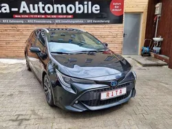 Schwarz Gebraucht 2019 Toyota Corolla Team Kombi | 16.480 € (Teuer)