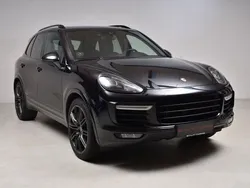 Schwarz Gebraucht 2014 Porsche Cayenne Turbo Chrono SUV | 37.842 € (Teuer)