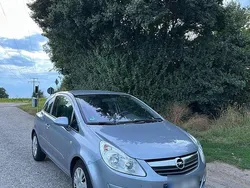 Silber Gebraucht 2007 Opel Corsa Cosmo Limousine | 2.200 € (Guter Preis)