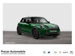 British racing green iv Gebraucht 2023 Mini Cooper Classic Kleinwagen | 26.260 € (Etwas zu teuer)