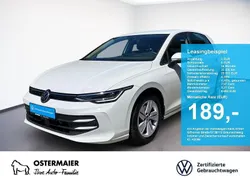 Weiß Gebraucht 2024 VW Golf VIII Life Limousine | 23.490 € (Guter Preis)