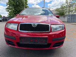 Rot Gebraucht 2007 Skoda Fabia Kombi | 1.750 € (Guter Preis)