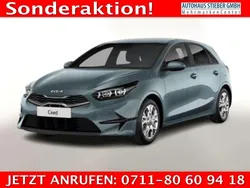 Yucca stahlgrau metallic Neu 2025 Kia Ceed Vision Limousine | 24.530 € (Fairer Preis)