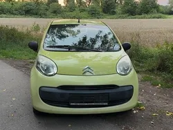 Gelb Gebraucht 2007 Citroën C1 Kleinwagen | 550 €
