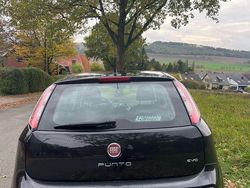 Schwarz Gebraucht 2011 Fiat Punto Evo Kleinwagen | 3.000 € (Guter Preis)