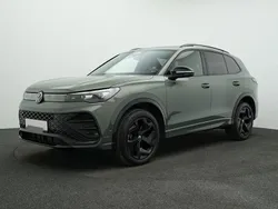 Grün Gebraucht 2024 VW Tiguan Style SUV | 52.589 € (Guter Preis)