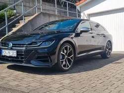 Schwarz Gebraucht 2022 VW Arteon R Kombi | 40.000 € (Etwas zu teuer)