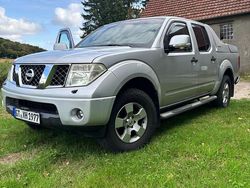 Silber Gebraucht 2009 Nissan Navara Abholung | 10.500 €