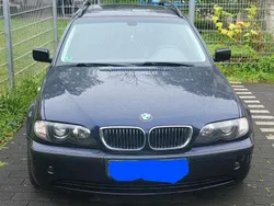 BMW 323
