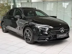 Schwarz Gebraucht 2022 Mercedes A250 AMG Limousine | 31.790 € (Fairer Preis)