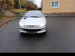 Silber Gebraucht 2005 Peugeot 206 CC Cabrio | 700 € (Superpreis)