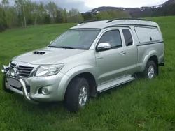 Silber metallic Gebraucht 2012 Toyota HiLux Abholung | 19.000 € (Superpreis)