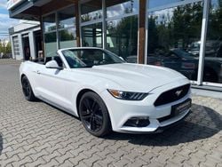Weiß Gebraucht 2016 Ford Mustang Convertible Cabrio | 27.990 € (Guter Preis)