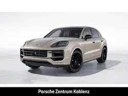 Beige Gebraucht 2025 Porsche Cayenne SUV | 119.500 €