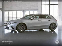 Weiß Gebraucht 2020 Mercedes A250 Kleinwagen | 27.990 € (Fairer Preis)