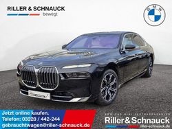 Black sapphire Gebraucht 2024 BMW 740 Sport Line Limousine | 102.950 €