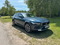 Blau Gebraucht 2023 Volvo V90 CC Ultimate Kombi | 49.700 € (Guter Preis)
